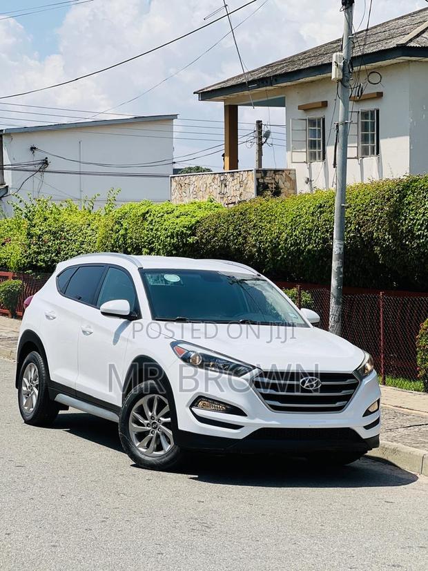 Hyundai Tucson SE FWD 2017 White