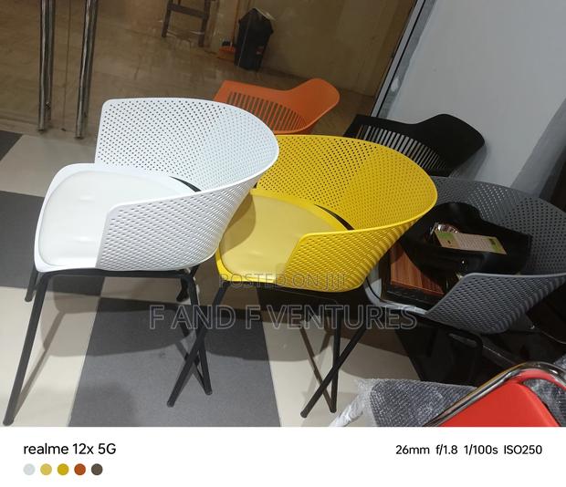Arms Chairs photo 3
