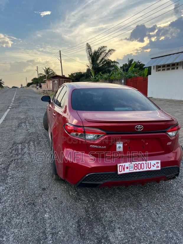 Toyota Corolla SE 2020 Red