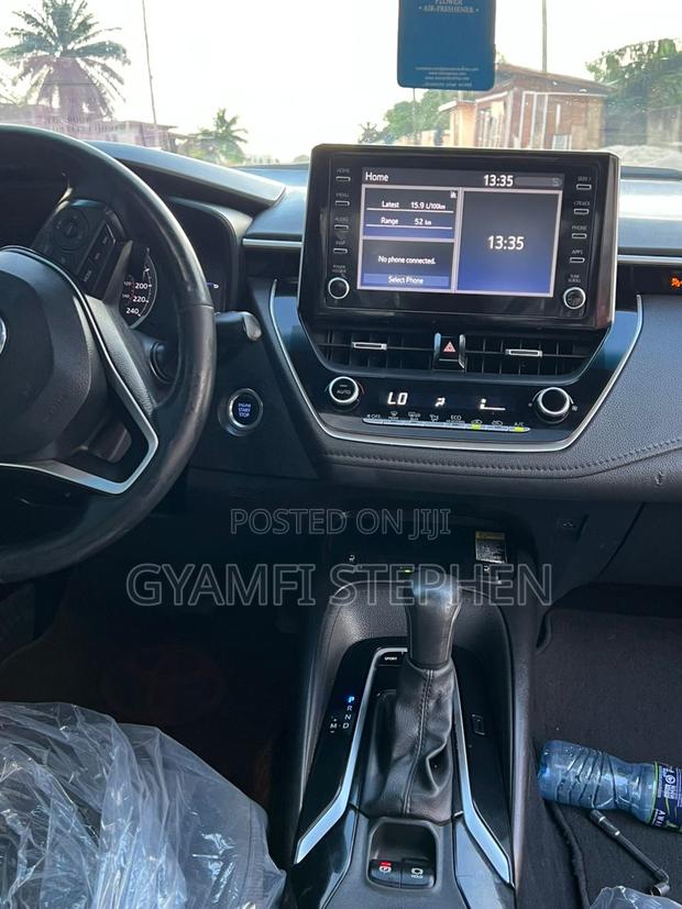 Toyota Corolla SE 2020 Red