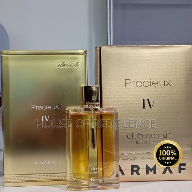 Club De Nuit Précieux Iv Extrait De Parfum · Photo 3