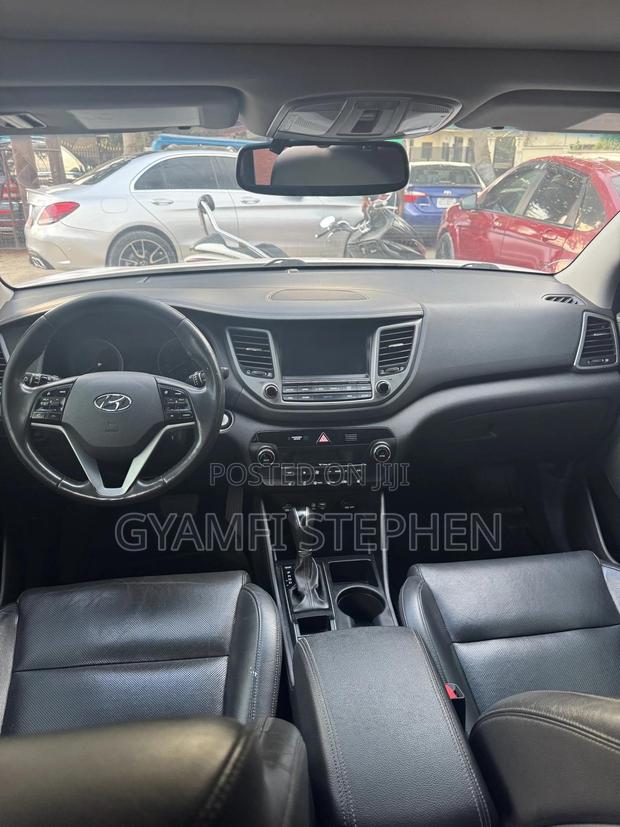 Hyundai Tucson Limited AWD 2017 White