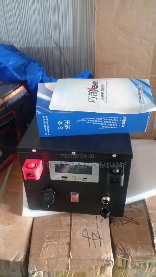 Solar Generator 2000w photo 2