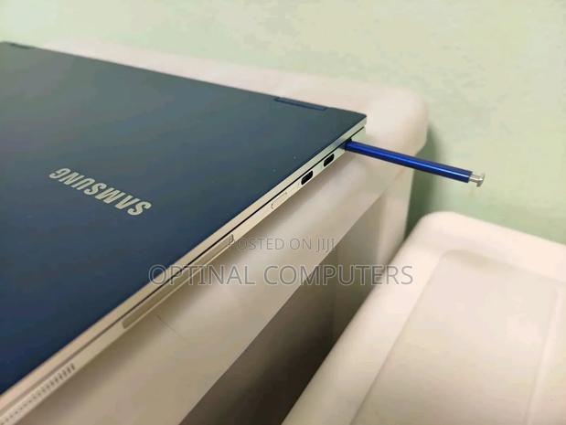 New Samsung Galaxy Book4 Ultra 16GB Intel Core I5 SSHD (Hybrid) 1T photo 4