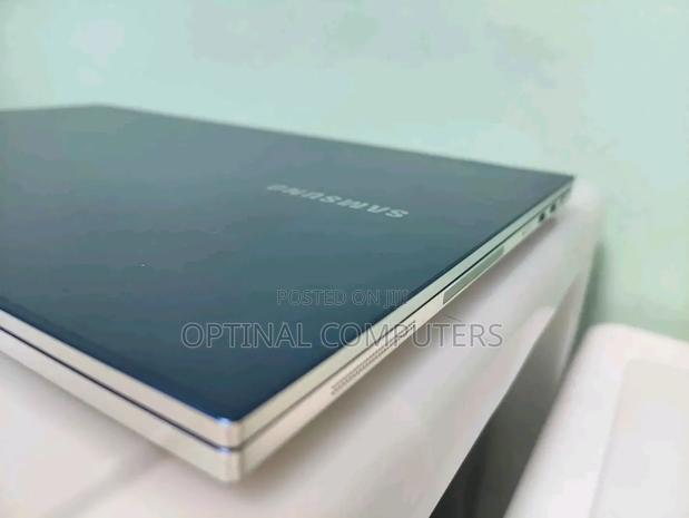 New Samsung Galaxy Book4 Ultra 16GB Intel Core I5 SSHD (Hybrid) 1T photo 5