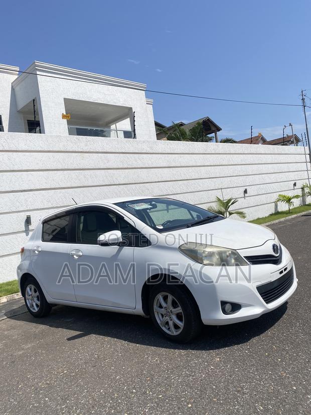 Toyota Vitz 1.3 AWD 3dr 2012 White