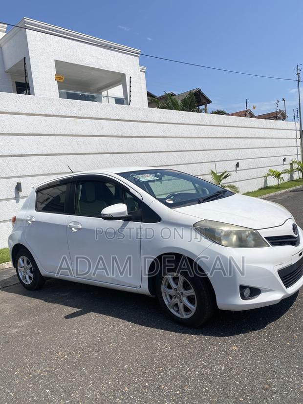 Toyota Vitz 1.3 AWD 3dr 2012 White
