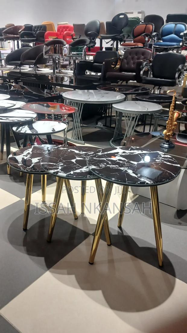 3 in 1 Coffee Table · Photo 4