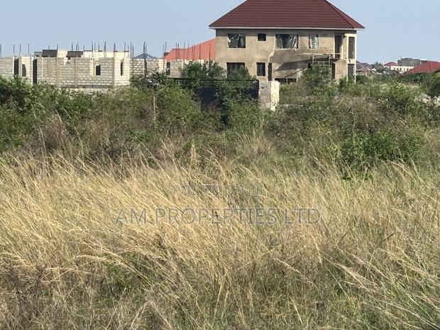 2 Plots of Fenced Land in a Gated Community in Malejor for Sale · Photo 4