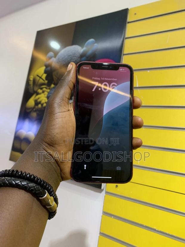 Apple iPhone XR 128 GB Red