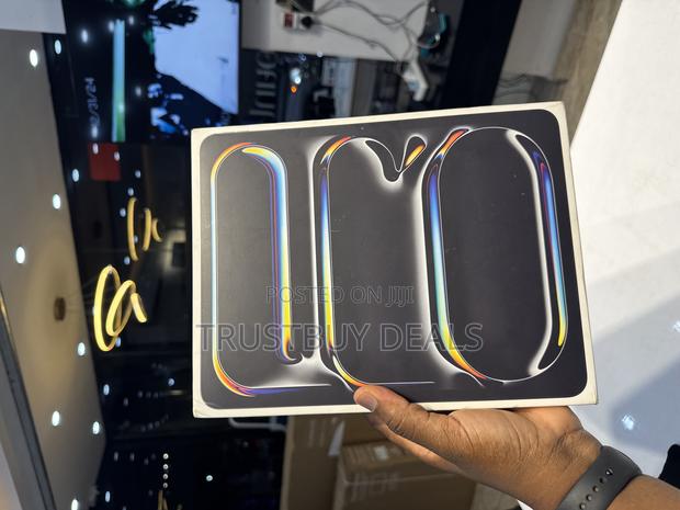 New Apple iPad (2025) 256 GB Black