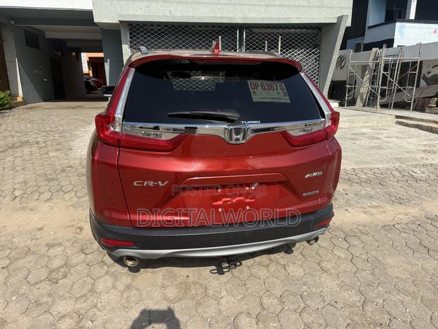 Honda CR-V Touring AWD 2019 Red