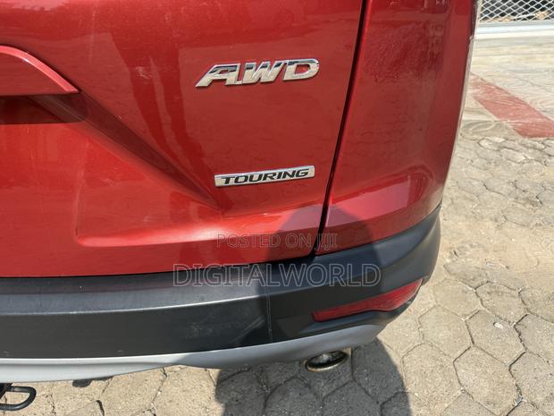 Honda CR-V Touring AWD 2019 Red