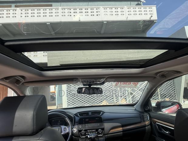 Honda CR-V Touring AWD 2019 Red