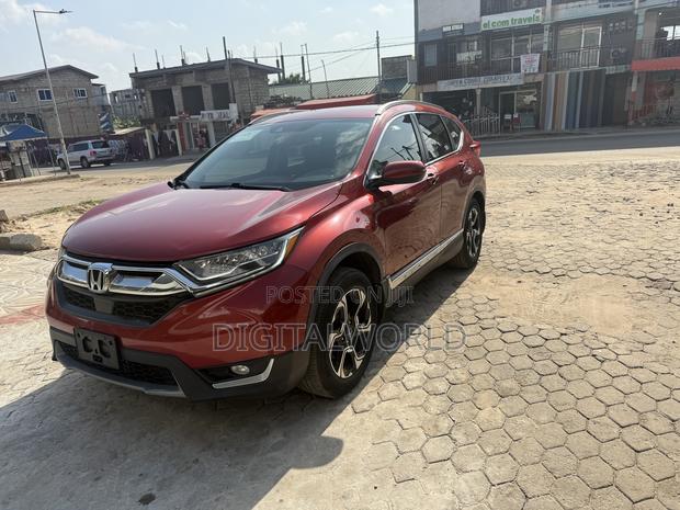 Honda CR-V Touring AWD 2019 Red