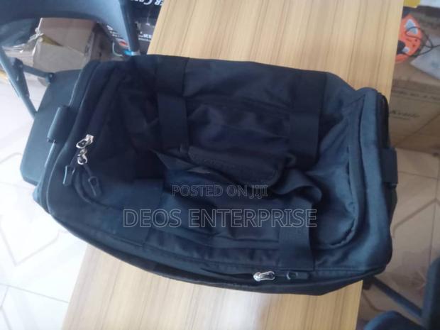 High Quality Traveling Bag for Both Men Women
