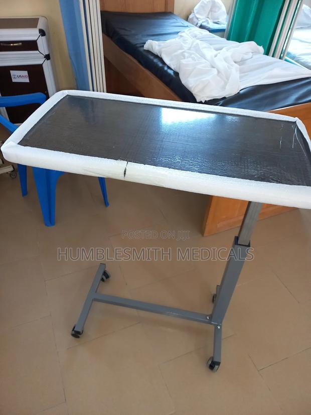 Overbed Table · Photo 2