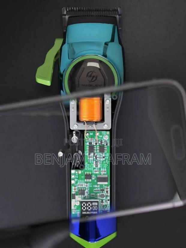 Lithium Battery Cordless Hair Clippers Ng-9009 photo 3