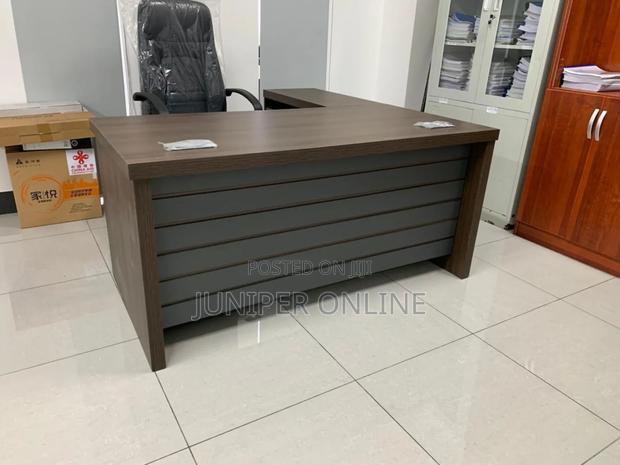 Office Desk Quard Brainst · Photo 2