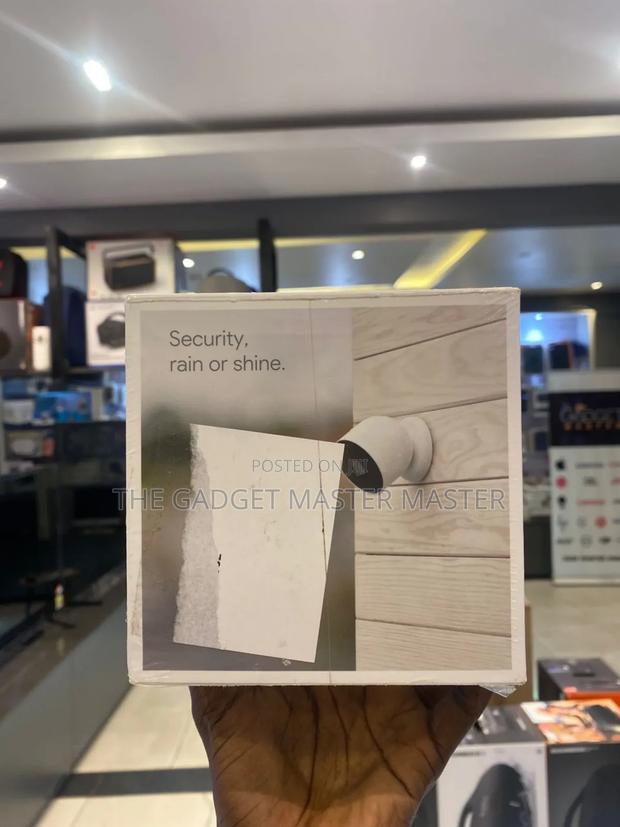 Google Nest 2 Pack Indoor Outdoor Security Cam photo 4