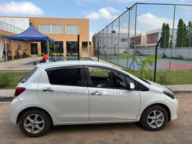 Toyota Vitz 1.3 AWD 3dr 2016 White
