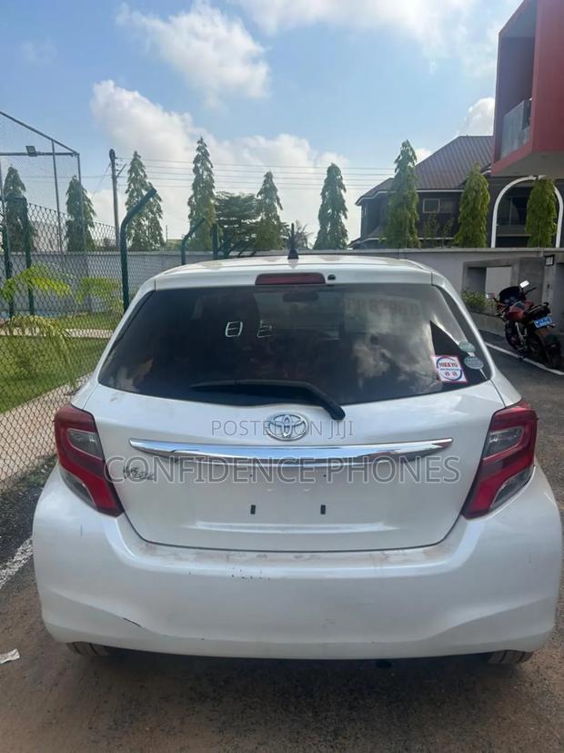 Toyota Vitz 1.3 AWD 3dr 2016 White