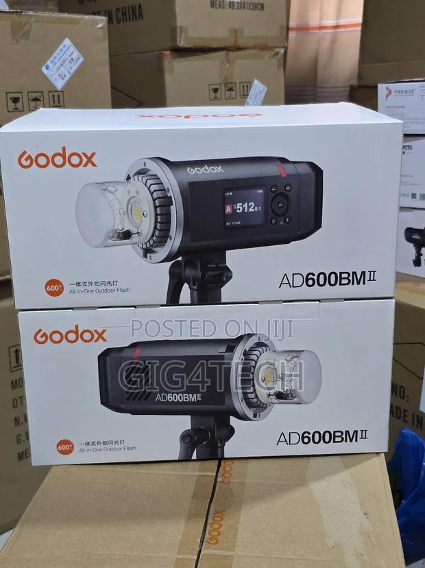 Godox Ad600bmii 600w Outdoor Photography Flash-Black