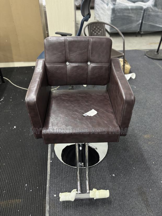 Barbering Chair photo 3