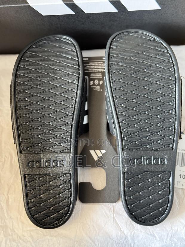 Original Adidas Adilette Comfort Black and White photo 5