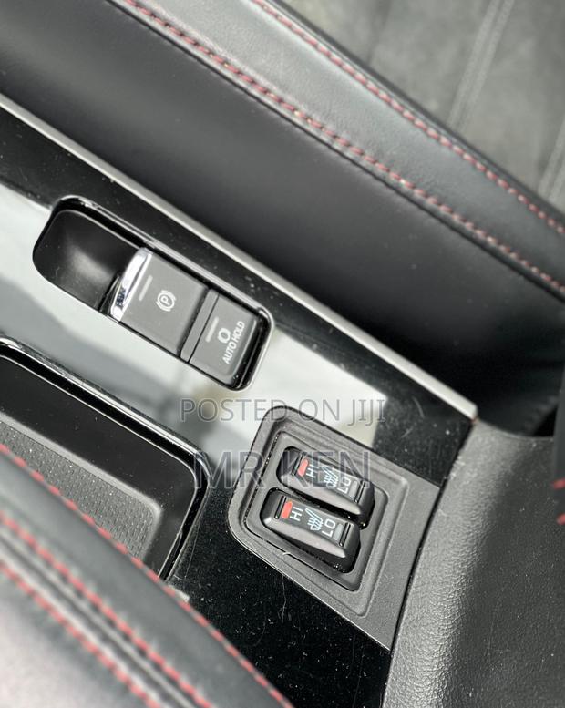 Mitsubishi Outlander 2020 Silver