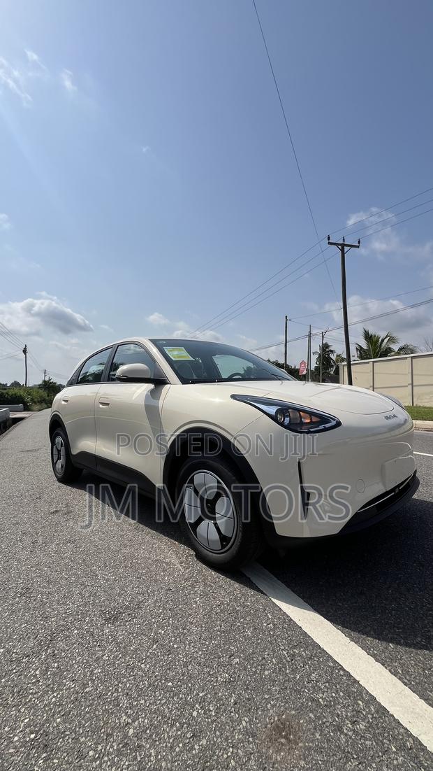 New Geely Coolray 2025 photo 3