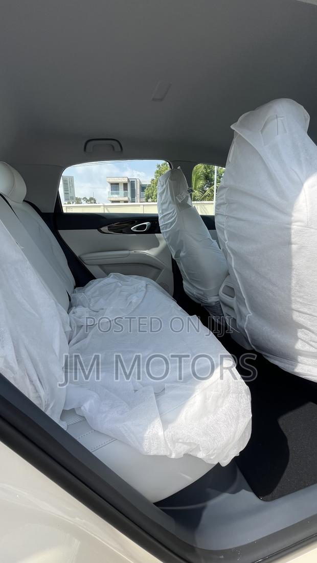 New Geely Coolray 2025 photo 7