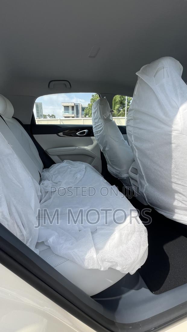 New Geely Coolray 2025 photo 6