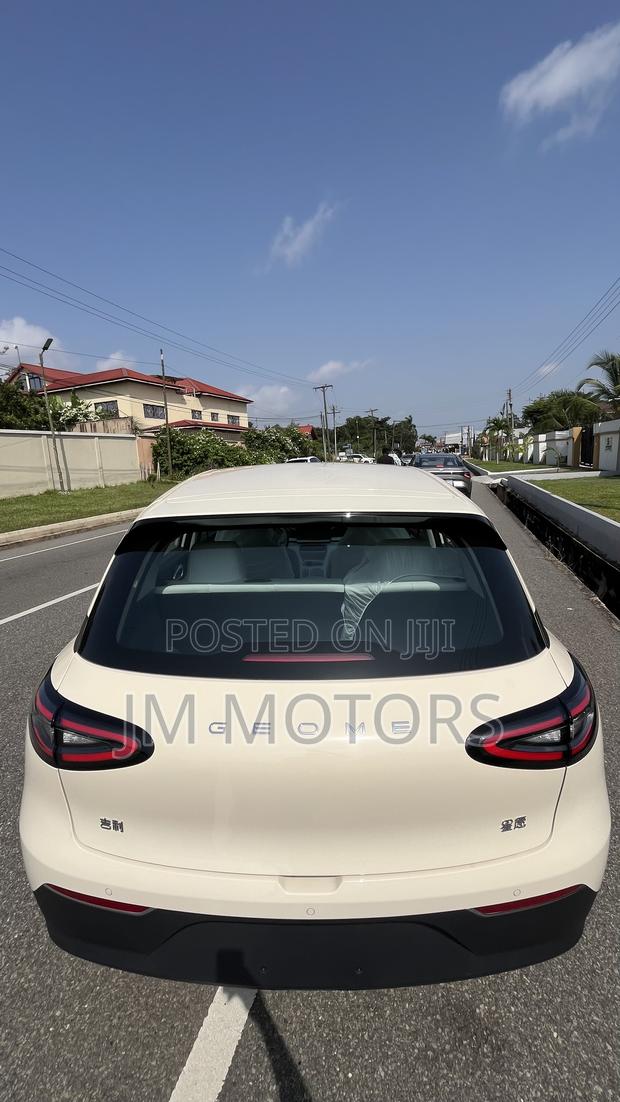 New Geely Coolray 2025 photo 11