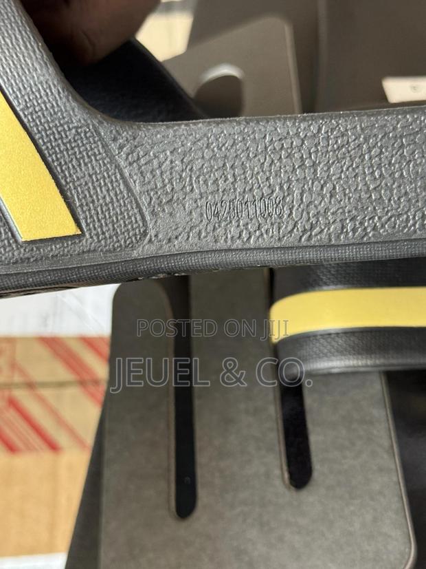 Original Adidas Adilette Aqua Slides Black and Gold photo 7