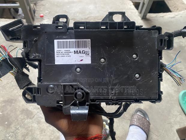 Ford F150 2018- 20 Dashboard Fusebox photo 3