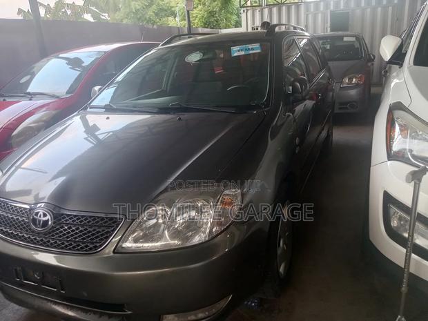 Toyota Corolla 2001 Green photo 6