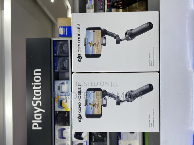 Dji Osmo Mobile 8 Gimbal Stabilizer for Phone, Native Tracking · Photo 4