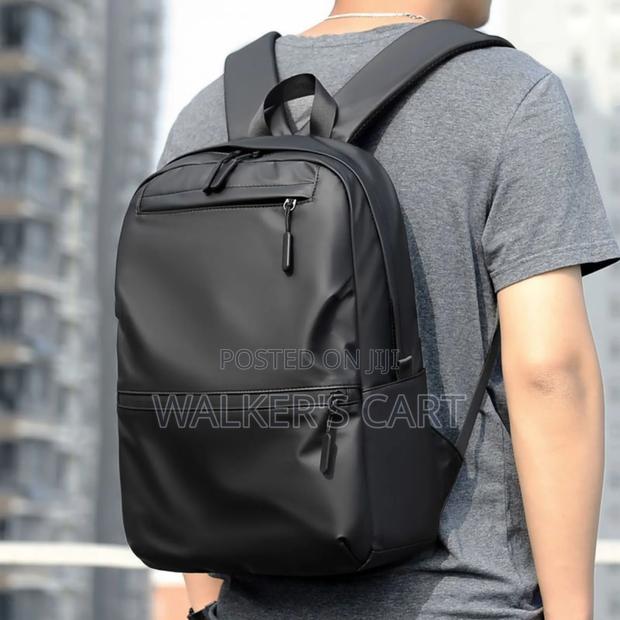 Waterproof Large-Capacity Backpack photo 2