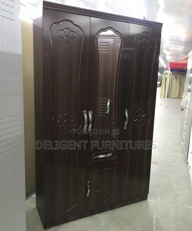 Imported 3 in 1 Wardrobe (Payment on Delivery)