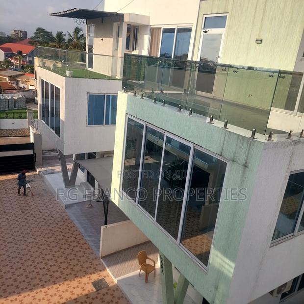 Furnished 3bdrm Apartment in Kg. Franco, Adjiriganor for rent · Photo 3