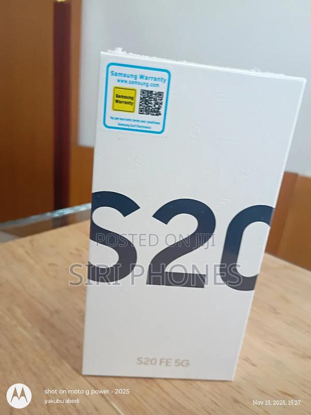New Samsung Galaxy S20 FE 128 GB Black