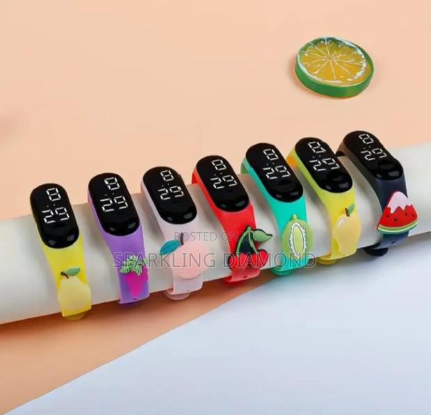 Kids’ Led Cartoon Wristwatch Set – Unisex photo 2