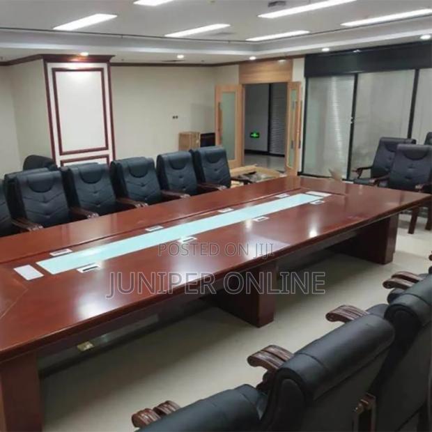 Conference Table Kretenshy Bard · Photo 1