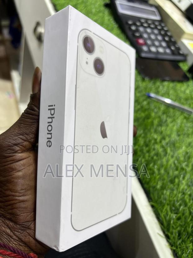 Apple iPhone 13 128 GB White