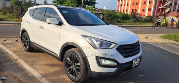 Hyundai Santa Fe Sport 2.0T 2013 White