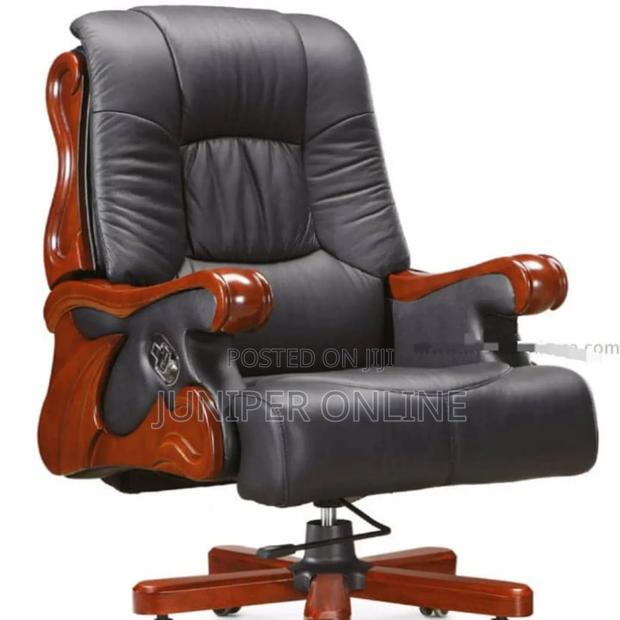 Swivel Chair Opresser Pressing · Photo 2