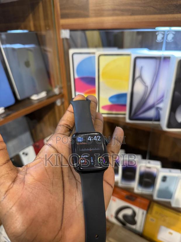 Apple Watch Series 8 45mm GPS Bh100 photo 2