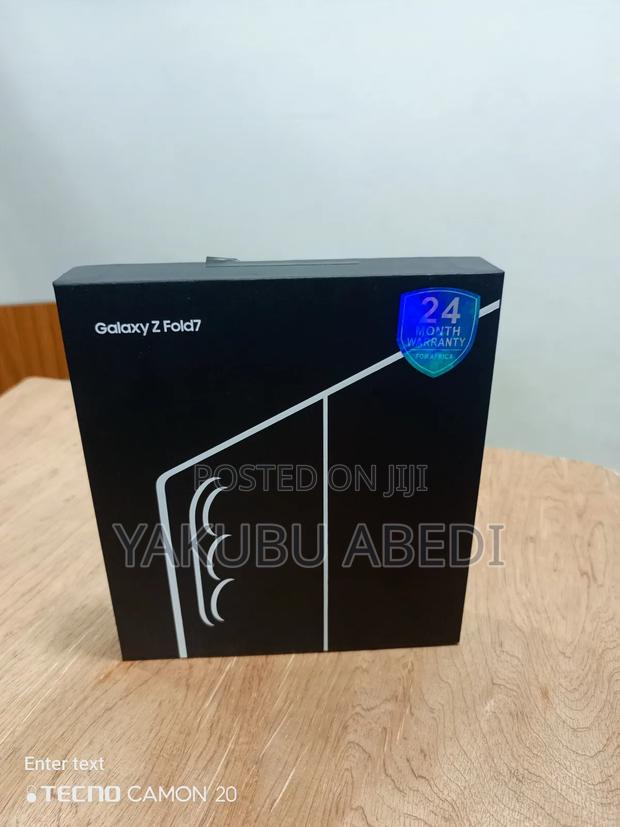 New Samsung Galaxy Z Fold7 256 GB Black photo 2