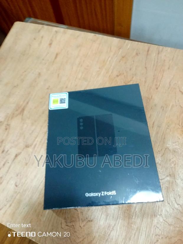 New Samsung Galaxy Z Fold 5 512 GB Black photo 2